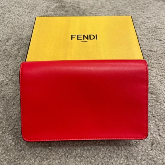 Fendi studded wallet on chain bag - Picture 3 of 10